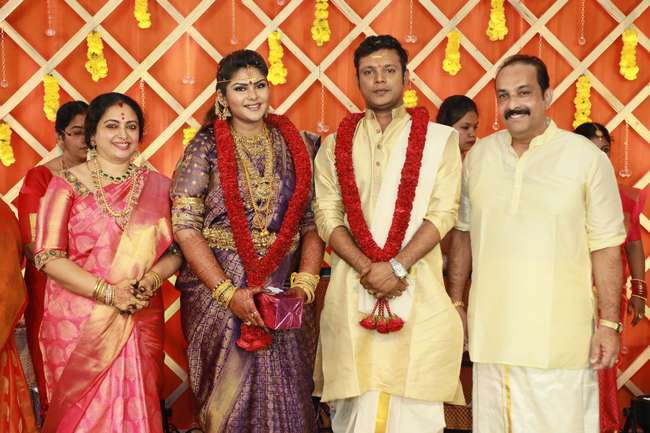 Parthiban and Seetha Daughter Abinaya Wedding Stills
